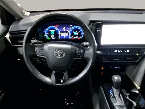 Used 2025 Toyota Camry XLE w/ Premium Package AWD/4WD image 6