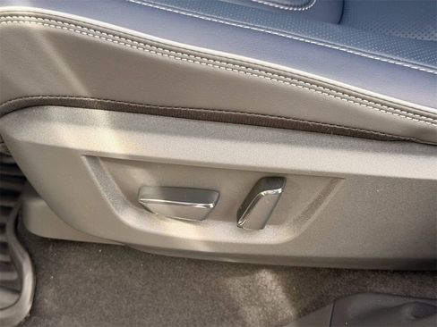 New 2026 INFINITI QX80 4WD image 26