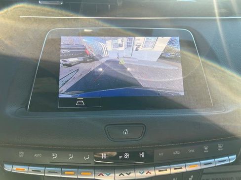 Used 2021 Cadillac XT4 Sport image 14