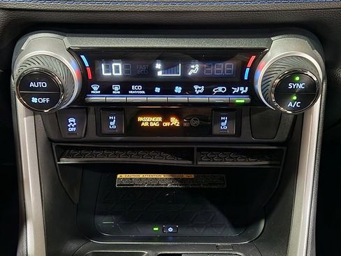 Used 2021 Toyota RAV4 XSE image 40