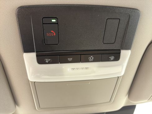 Certified 2023 Nissan Pathfinder SL AWD/4WD image 32