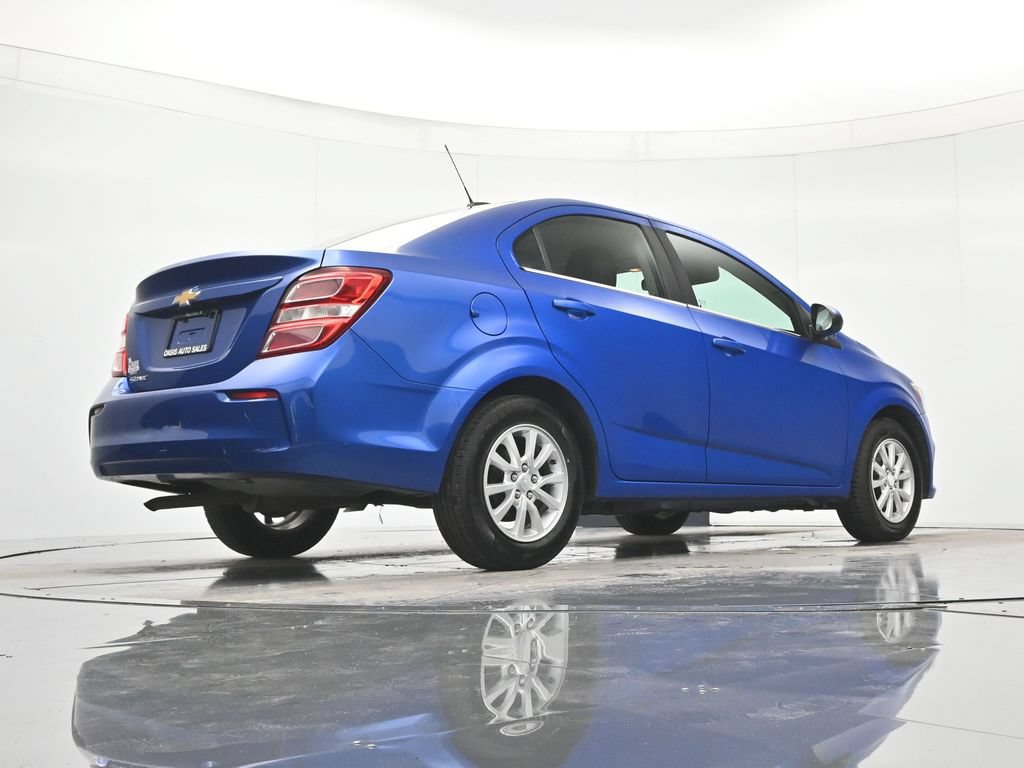 Used 2018 Chevrolet Sonic LT FWD image 39