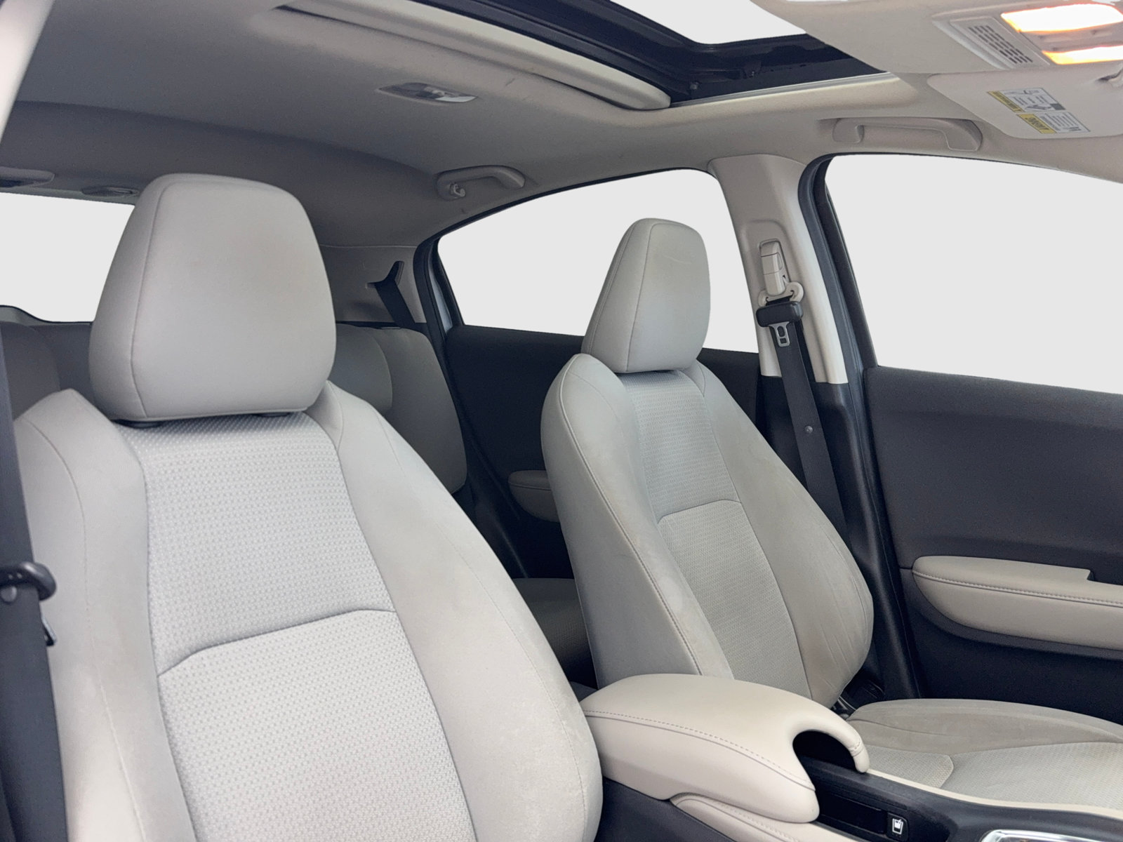 Used 2022 Honda HR-V EX image 37