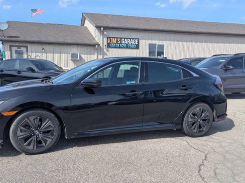 Used 2019 Honda Civic EX image 24