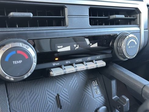 Used 2025 Toyota 4Runner TRD Sport image 23