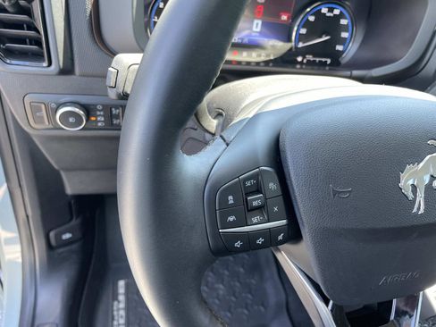 Used 2024 Ford Bronco Sport Outer Banks w/ Tech Package AWD/4WD image 19