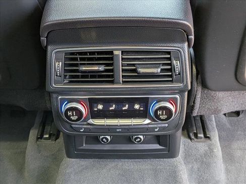 Used 2018 Audi Q7 3.0T Prestige AWD/4WD image 18