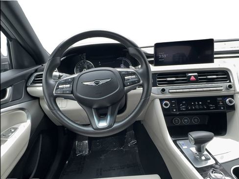 Used 2025 Genesis G70 2.5T AWD/4WD image 35