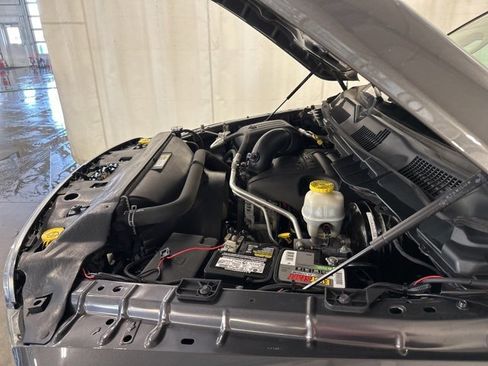 Used 2017 RAM 1500 ST w/ SXT Appearance Group image 33