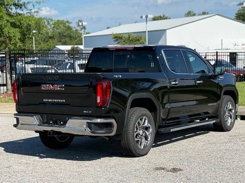New 2026 GMC Sierra 1500 SLT w/ SLT Premium Plus Package AWD/4WD image 14