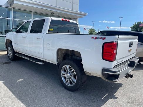 Used 2015 Chevrolet Silverado 2500 LT AWD/4WD image 4