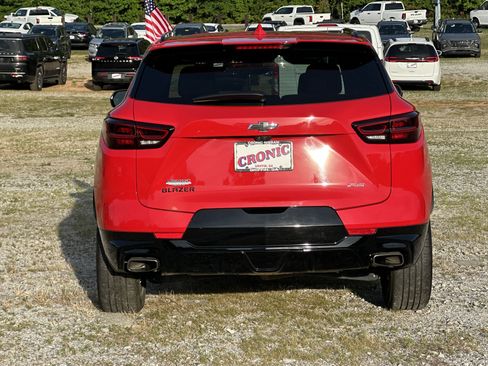 Used 2023 Chevrolet Blazer RS w/ Driver Confidence II Package FWD image 6