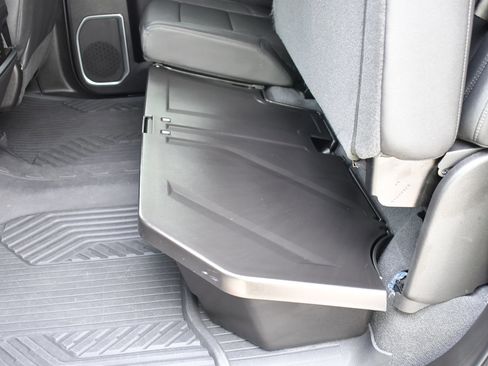 Used 2023 Chevrolet Silverado 1500 LT Trail Boss w/ LT Trail Boss Premium Package image 31