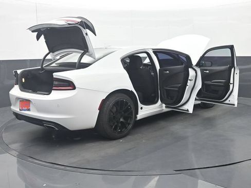 Used 2023 Dodge Charger SXT RWD image 40