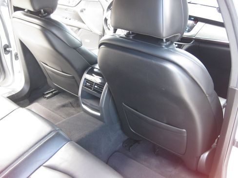 Used 2018 Cadillac CT6 2.0T RWD image 32