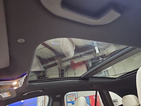 New 2026 Mercedes-Benz GLC 300 4MATIC image 30