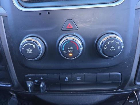 Used 2013 RAM 1500 Express image 15