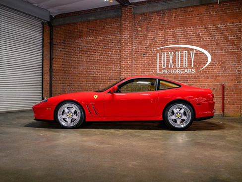 Used 1999 Ferrari 550 Maranello Coupe image 6