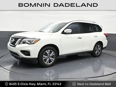 Used 2020 Nissan Pathfinder SV