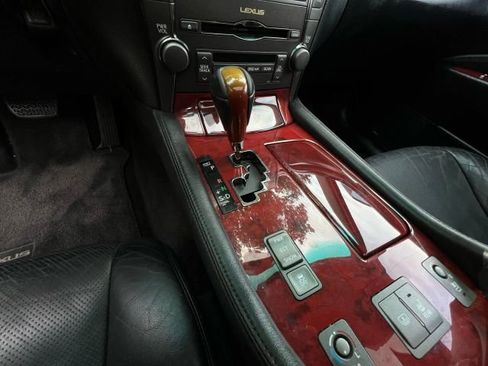 Used 2009 Lexus LS 460 image 10