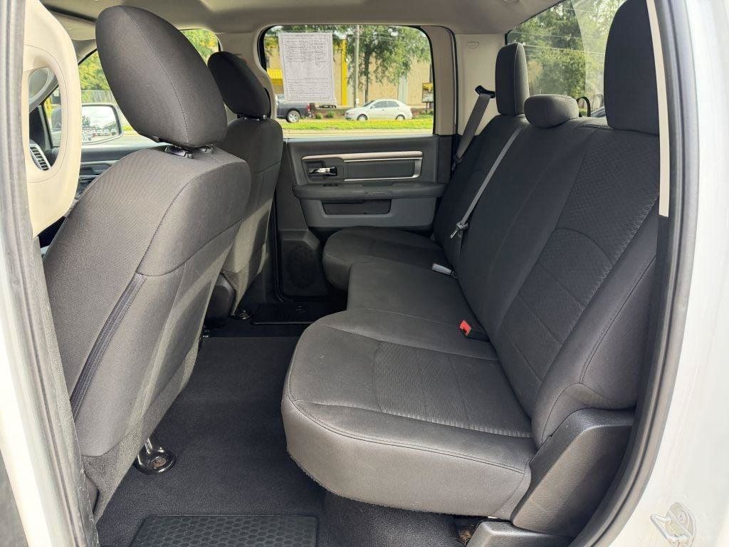 Used 2020 RAM 1500 Warlock RWD image 10