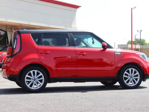 Used 2018 Kia Soul + w/ Audio Package FWD image 2