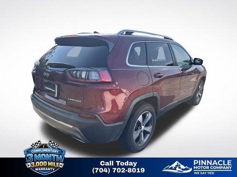 Used 2019 Jeep Cherokee Limited AWD/4WD image 4