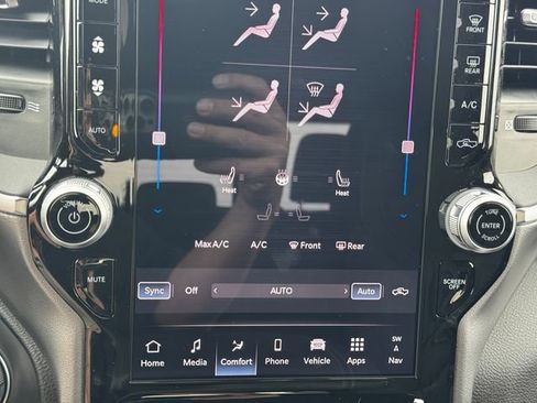 New 2026 RAM 1500 Big Horn AWD/4WD image 27