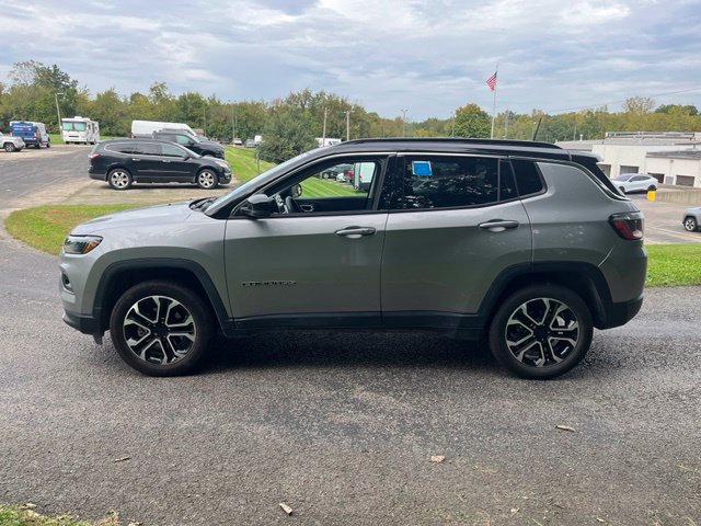 Used 2022 Jeep Compass Limited AWD/4WD image 6