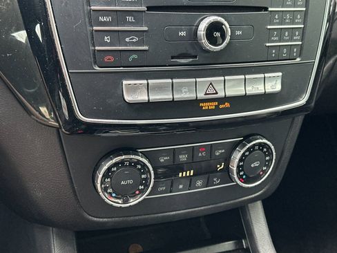 Used 2018 Mercedes-Benz GLE 350 4MATIC image 20
