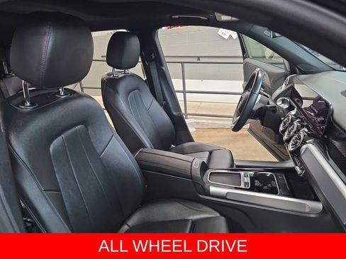 Used 2024 Mercedes-Benz GLB 250 4MATIC image 10
