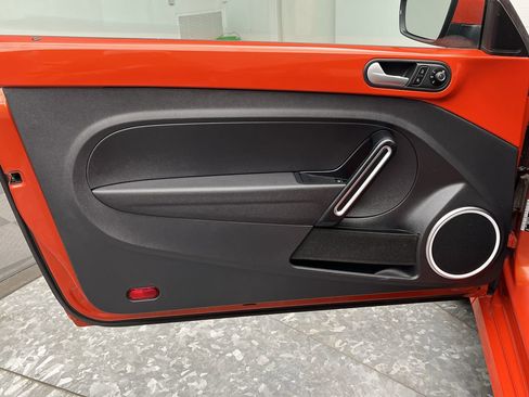 Used 2016 Volkswagen Beetle 1.8T SE image 6