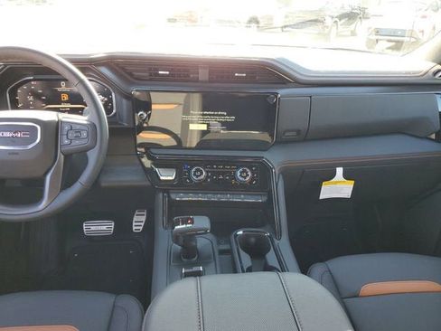 New 2026 GMC Sierra 1500 AT4 w/ Technology Package AWD/4WD image 16