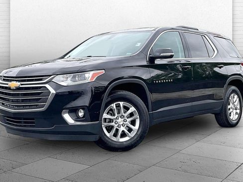 Used 2018 Chevrolet Traverse LT FWD image 13