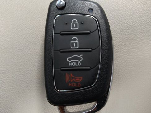Used 2016 Hyundai Sonata SE FWD image 32