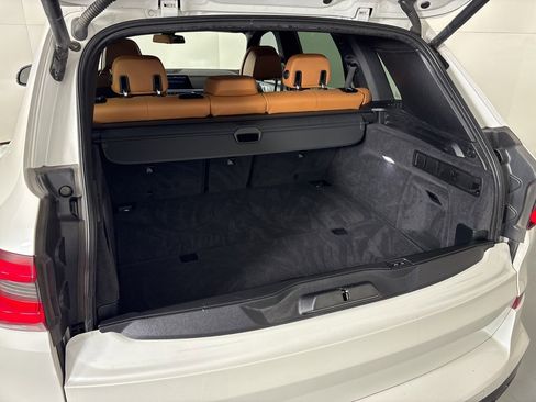 Used 2022 BMW X5 xDrive45e w/ M Sport Package image 41