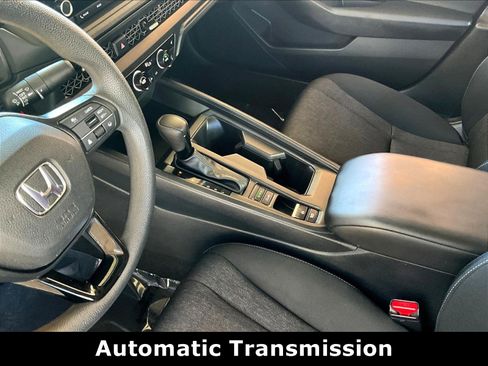 Used 2023 Honda Accord EX image 17
