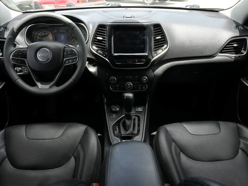 Used 2022 Jeep Cherokee Limited AWD/4WD image 7