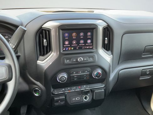 Used 2026 Chevrolet Silverado 1500 Custom w/ LPO, Dark Essentials Package AWD/4WD image 8