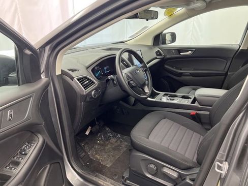 New 2024 Ford Edge SE image 12