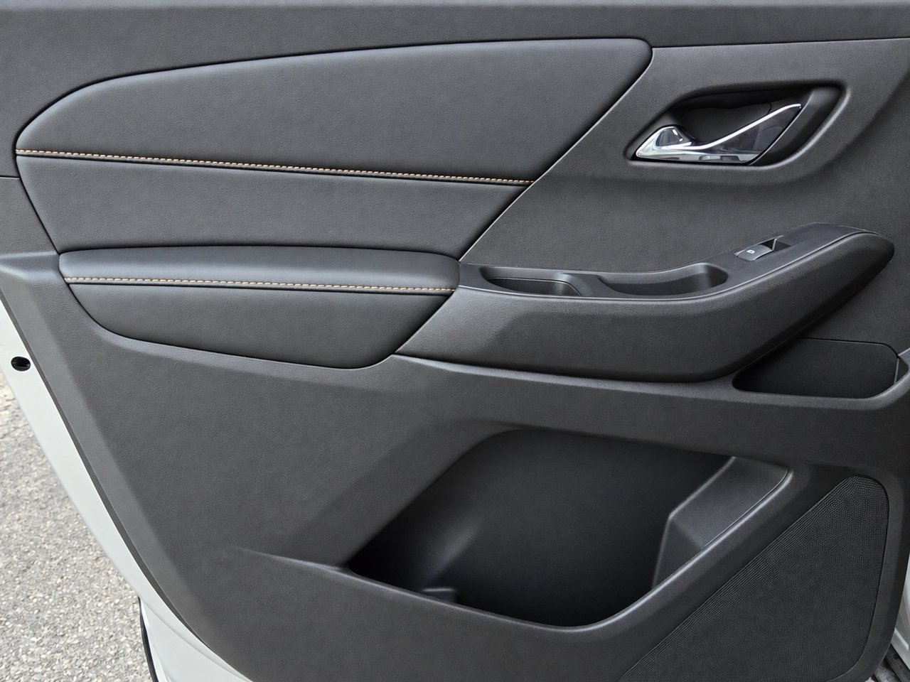 Certified 2021 Chevrolet Traverse LS FWD image 22