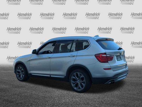 Used 2017 BMW X3 sDrive28i RWD image 7