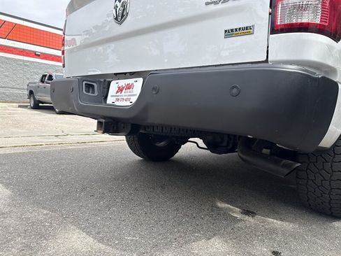 Used 2018 RAM 1500 Tradesman w/ Protection Group AWD/4WD image 9