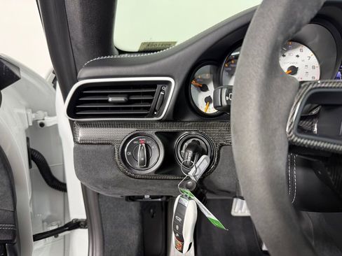 Certified 2019 Porsche 911 GT3 RS image 29