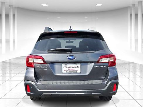 Used 2019 Subaru Outback 2.5i Limited w/ Popular Package #2 AWD/4WD image 4