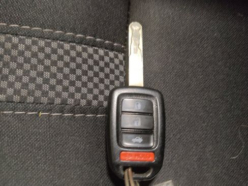 Used 2020 Honda Civic LX image 32