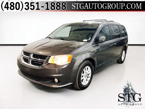 Used 2020 Dodge Grand Caravan SXT image 1