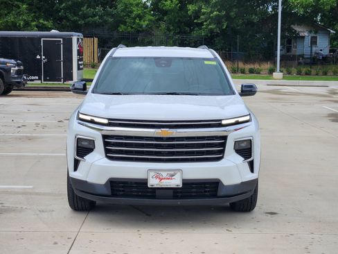 New 2026 Chevrolet Traverse LT FWD image 6