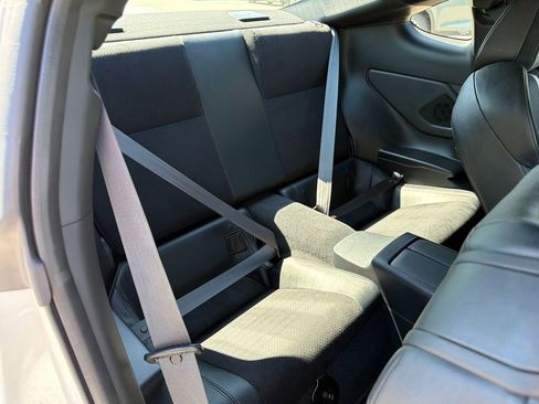Used 2025 Toyota GR86 Premium w/ Performance Package RWD image 10