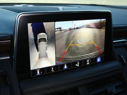 Used 2021 Chevrolet Tahoe High Country image 22